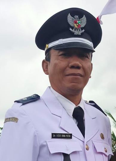 DRH I KETUT DYANA PUTERA